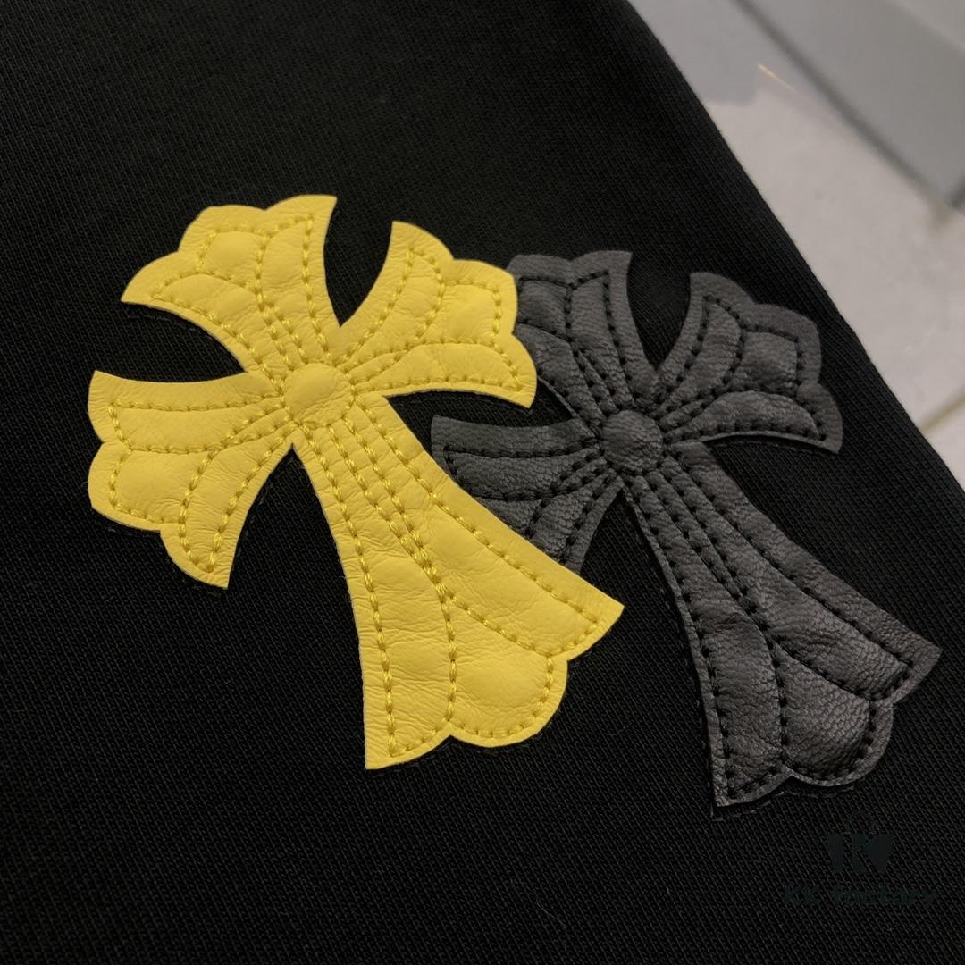 6931a3d7ccd8ab3d7af9816c Chrome Hearts 2025 New Heavy Washed Leather Patch Embroidery Short Sleeve T-Shirt △ Original Fabric △ High Version △ Premium Quality Influencer and Celebrity Style △ 320g Garment-Washed Embroidered Horse Hoof Cross Graffiti Print △ Super Versatile and Stylish △ Full Trims △ Unisex Must-Have Tee