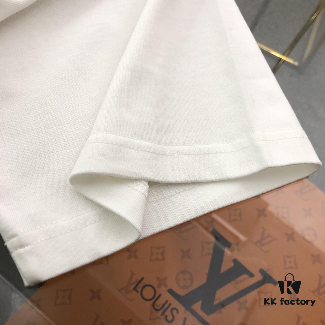 6931a3d8ccd8ab3d7af98177 Chrome Hearts 2025 New Graffiti Print Short Sleeve T-Shirt △ Original Fabric △ High Version △ Premium Quality Influencer & Celebrity Style △ 320g Garment Washed △ Horsehoe Cross Graffiti Technique △ Fully Washed Finish △ Unisex Style △ Three Labels Complete △ Must-Have Basic Tee