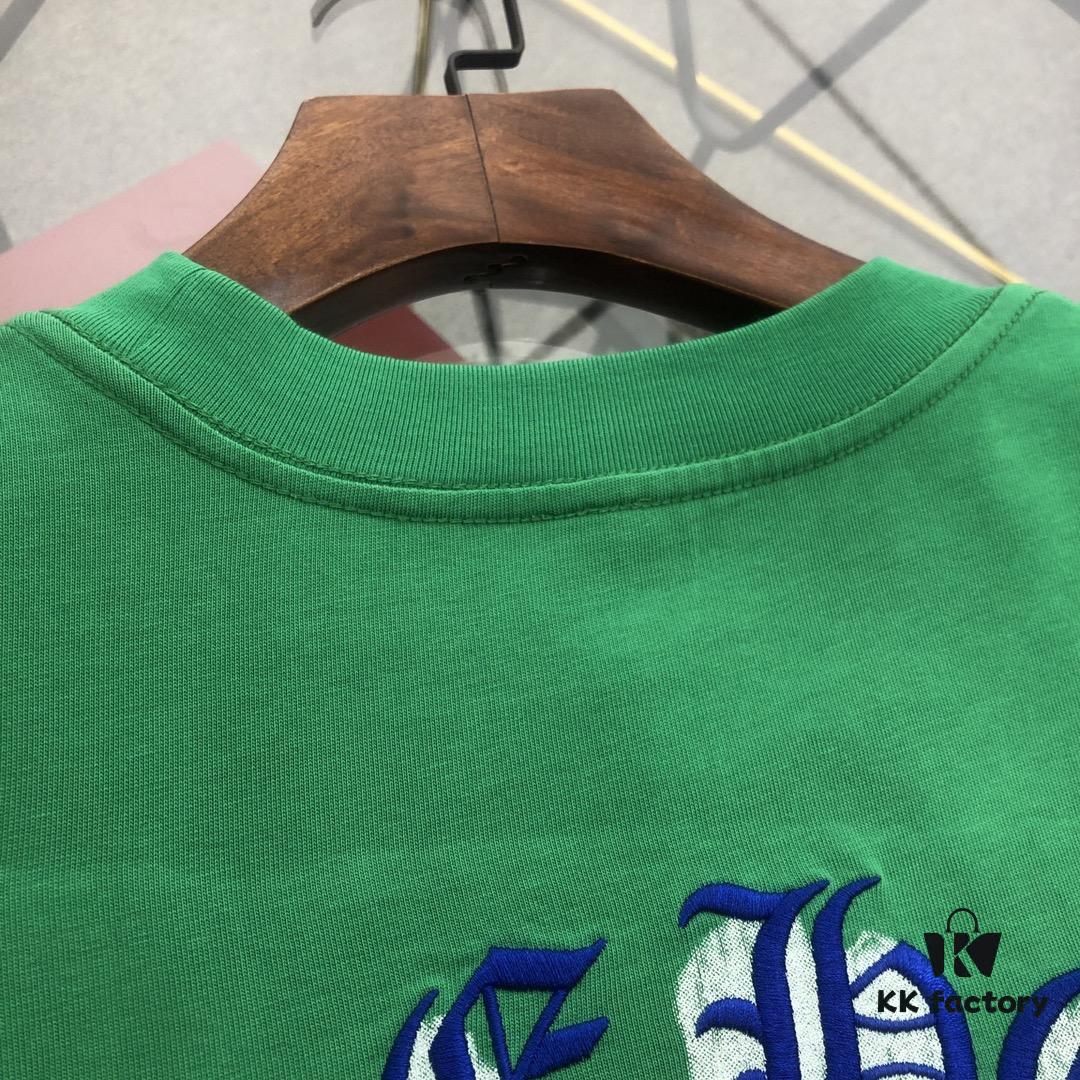 6931a3dbccd8ab3d7af981ac Chrome Hearts 2025 New Embroidered Graffiti Print Short Sleeve T-Shirt △ Original Fabric △ High Version △ Premium Quality Influencer & Celebrity Style △ 320g Garment Washed △ Horse Hoof Cross Embroidery and Graffiti Printing △ Fully Matchable and Stylish △ Complete Three Labels △ Unisex Design △ Must-Have Essential