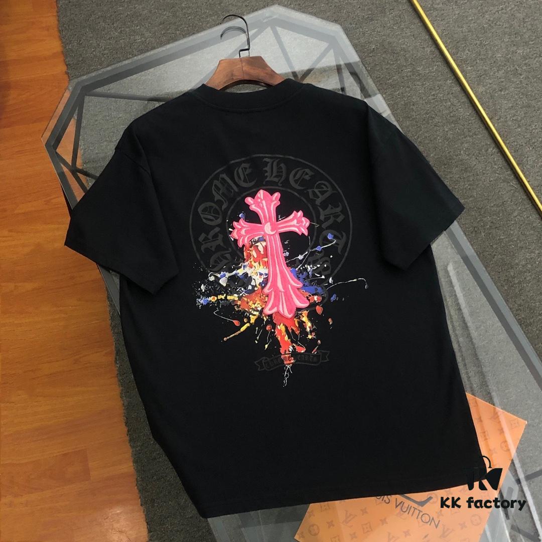 6931a3dcccd8ab3d7af981cb Chrome Hearts 2025 New Embroidered Graffiti Print Short Sleeve T-Shirt △ Original Fabric △ High-Version △ Premium Quality Influencer & Celebrity Style 320g Garment Washed Embroidered Horseshoe Cross Graffiti Craft Horseshoe Cross Print Unisex Versatile Must-Have Tee with Full Triple Labels