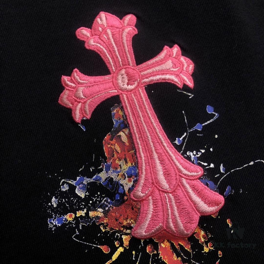6931a3dcccd8ab3d7af981cd Chrome Hearts 2025 New Embroidered Graffiti Print Short Sleeve T-Shirt △ Original Fabric △ High-Version △ Premium Quality Influencer & Celebrity Style 320g Garment Washed Embroidered Horseshoe Cross Graffiti Craft Horseshoe Cross Print Unisex Versatile Must-Have Tee with Full Triple Labels