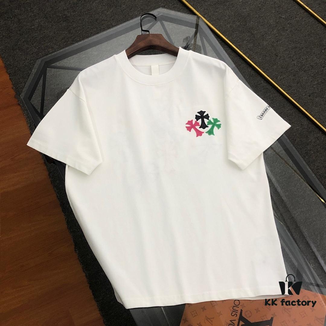 6931a3ddccd8ab3d7af981d3 Chrome Hearts 2025 New Embroidered Graffiti Print Short Sleeve T-Shirt △ Original Fabric △ High Version △ Premium Quality Influencer and Celebrity Style 320g Garment-Washed Embroidered Horsehoof Cross Graffiti Craft Popular Unisex Tee Complete with Triple Labels Must-Have Fashion Staple