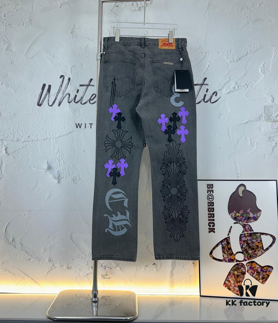 6931a3e5ccd8ab3d7af9826a Chrome Hearts Official Exclusive Graffiti Painted Purple Bull Denim Jeans