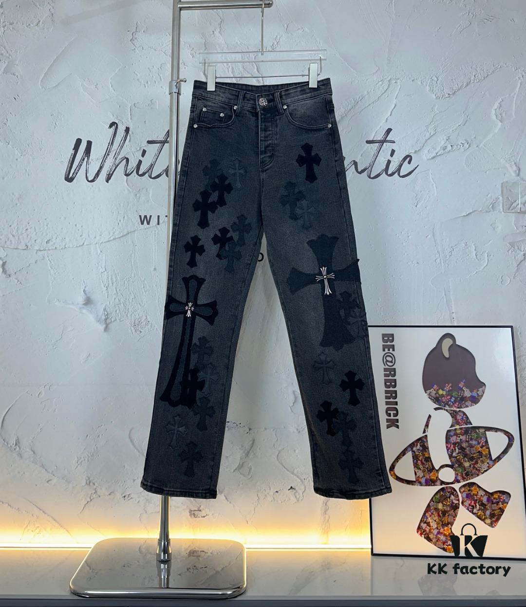 6931a3e9ccd8ab3d7af982b1 Chrome Hearts & CH Metal Cross New King Cow Denim Jeans