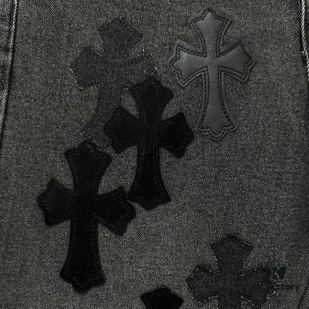 6931a3e9ccd8ab3d7af982b5 Chrome Hearts & CH Metal Cross New King Cow Denim Jeans