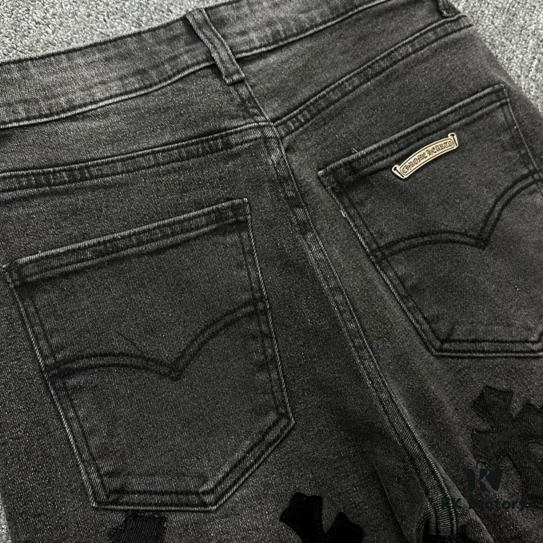 6931a3e9ccd8ab3d7af982b8 Chrome Hearts & CH Metal Cross New King Cow Denim Jeans