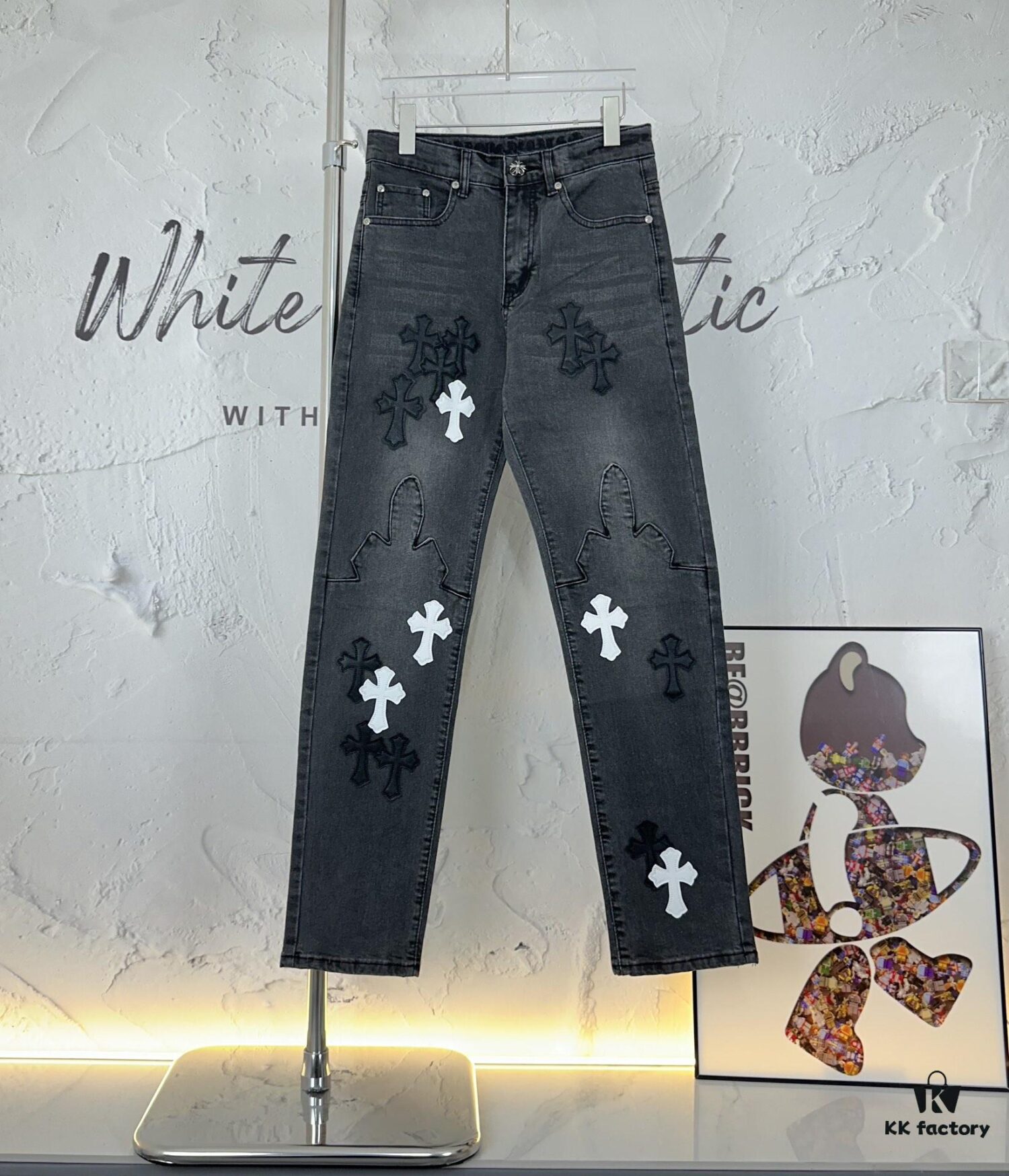 6931a3f4ccd8ab3d7af98385 Chrome Hearts|Chrome Hearts 24SS VIP Custom Black and White Patch Denim Jeans