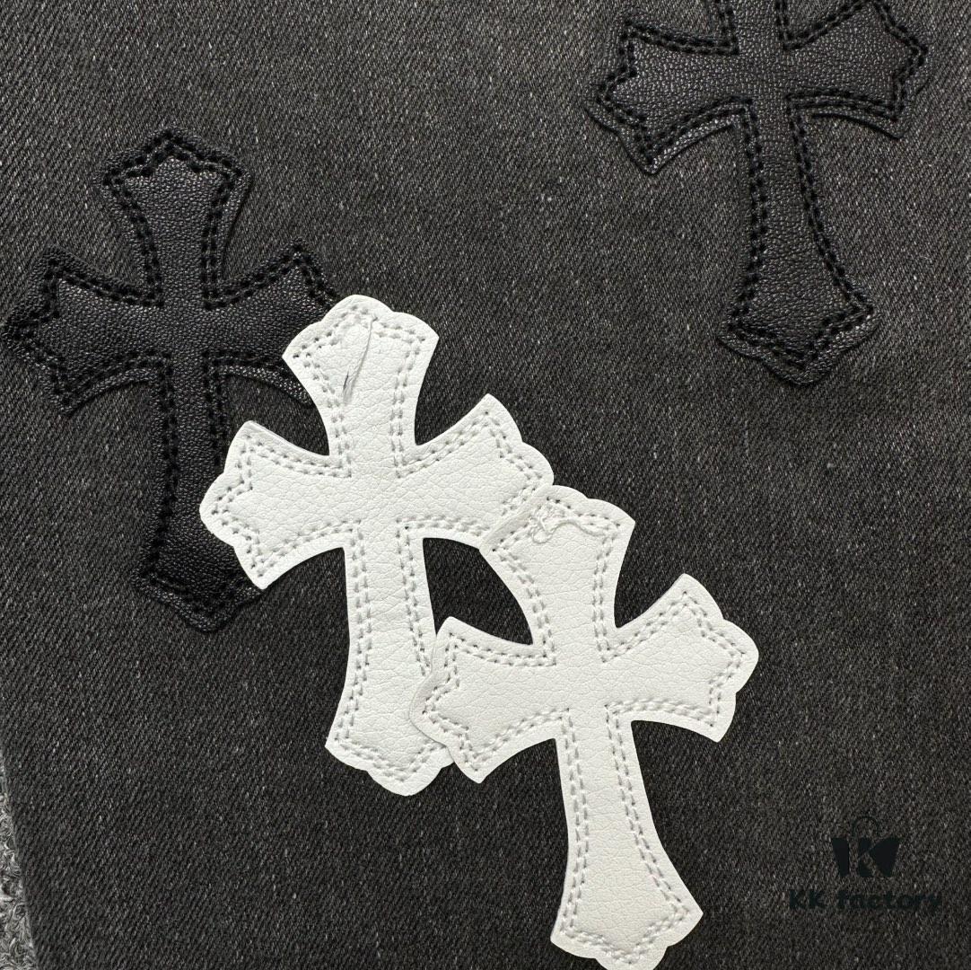 6931a3f4ccd8ab3d7af9838b Chrome Hearts|Chrome Hearts 24SS VIP Custom Black and White Patch Denim Jeans