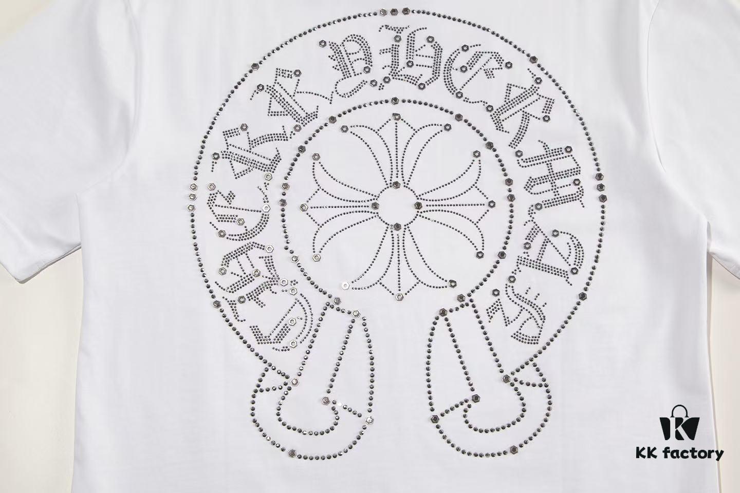 6931a403ccd8ab3d7af98467 2025 New Crocodile Heart Metal Rhinestone Embellished Short Sleeve T-Shirt