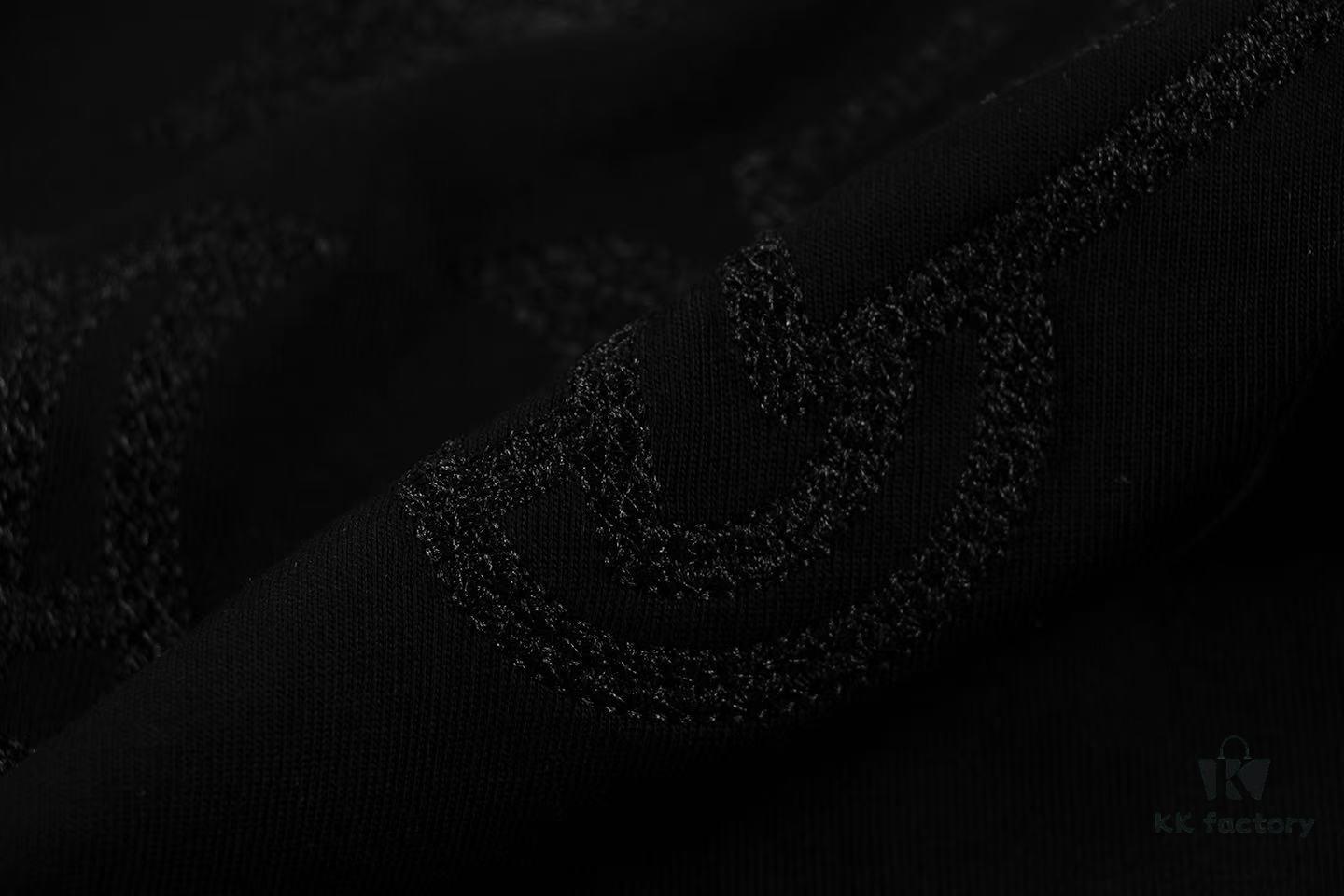 6931a404ccd8ab3d7af98479 2025 New Crocodile Heart Embroidered Short-Sleeve T-Shirt