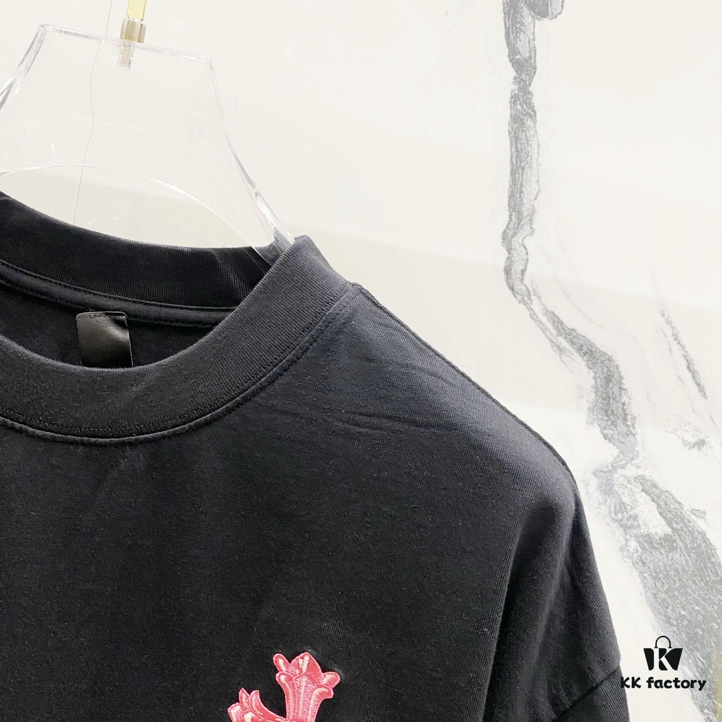 6931a410ccd8ab3d7af98554 Chrome Hearts 320g Washed Short Sleeve T-Shirt with Sanskrit Logo and Cross Embroidery