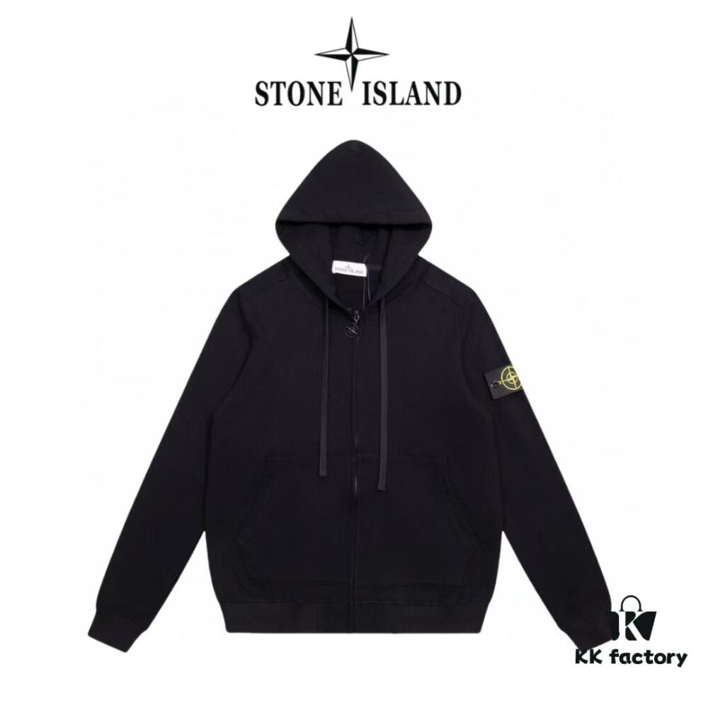 6931a422ccd8ab3d7af98646 Stone Island Hooded Zip-Up Sweatshirt Jacket with Sleeve Badge