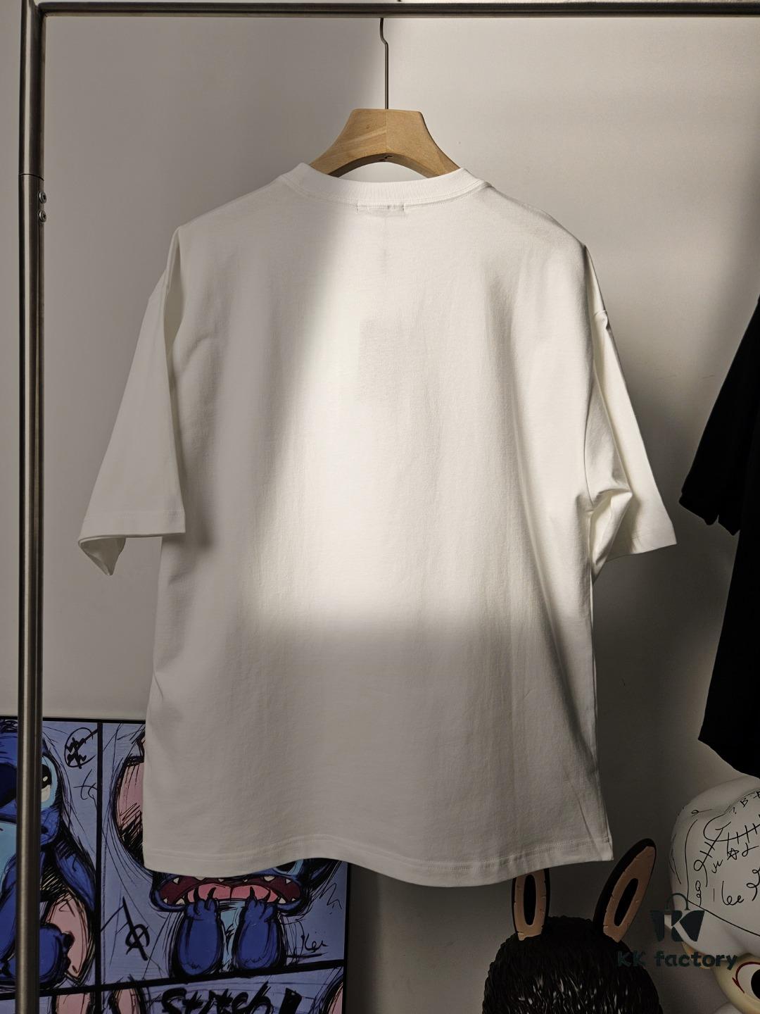 6931a427ccd8ab3d7af986ad DIOR & Stone Island Short Sleeve T-Shirt, Premium Version with Original Pattern Custom 280g 32S Double-Yarn 100% Cotton Fabric, Exceptionally Soft and Comfortable, Fully Different from Market Versions, Shrink-Resistant, Deformation-Resistant, Anti-Pilling, Paired with 320g 1x1 Ribbing (Same-Dye-Batch Ribbing for Color Consistency, Resists Deformation), Authentic 1:1 Fit, Custom Trims
