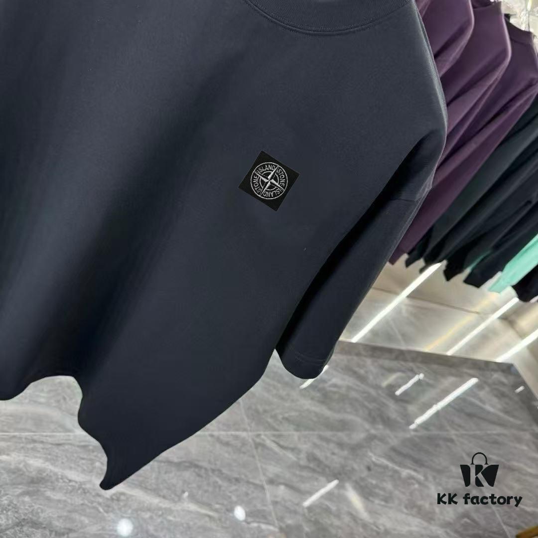 6931a42eccd8ab3d7af9871f Stone Island 2025 Spring Collection Short Sleeve T-Shirt with Hand-Customized Logo on Chest, Pure Cotton Fabric, 260g Same-Dye-Batch Material, OS Drop-Shoulder Fit