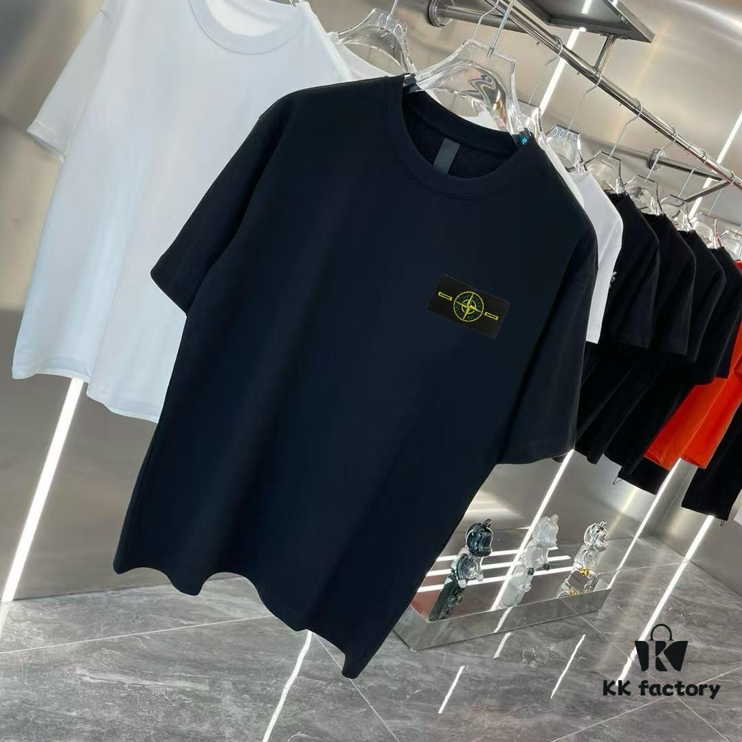 6931a42eccd8ab3d7af98722 Stone Island 2025 Spring Collection Short Sleeve T-Shirt with Hand-Customized Chest Logo, 100% Cotton Premium Fabric, 260g Same-Batch Dyed Material, OS Drop-Shoulder Fit