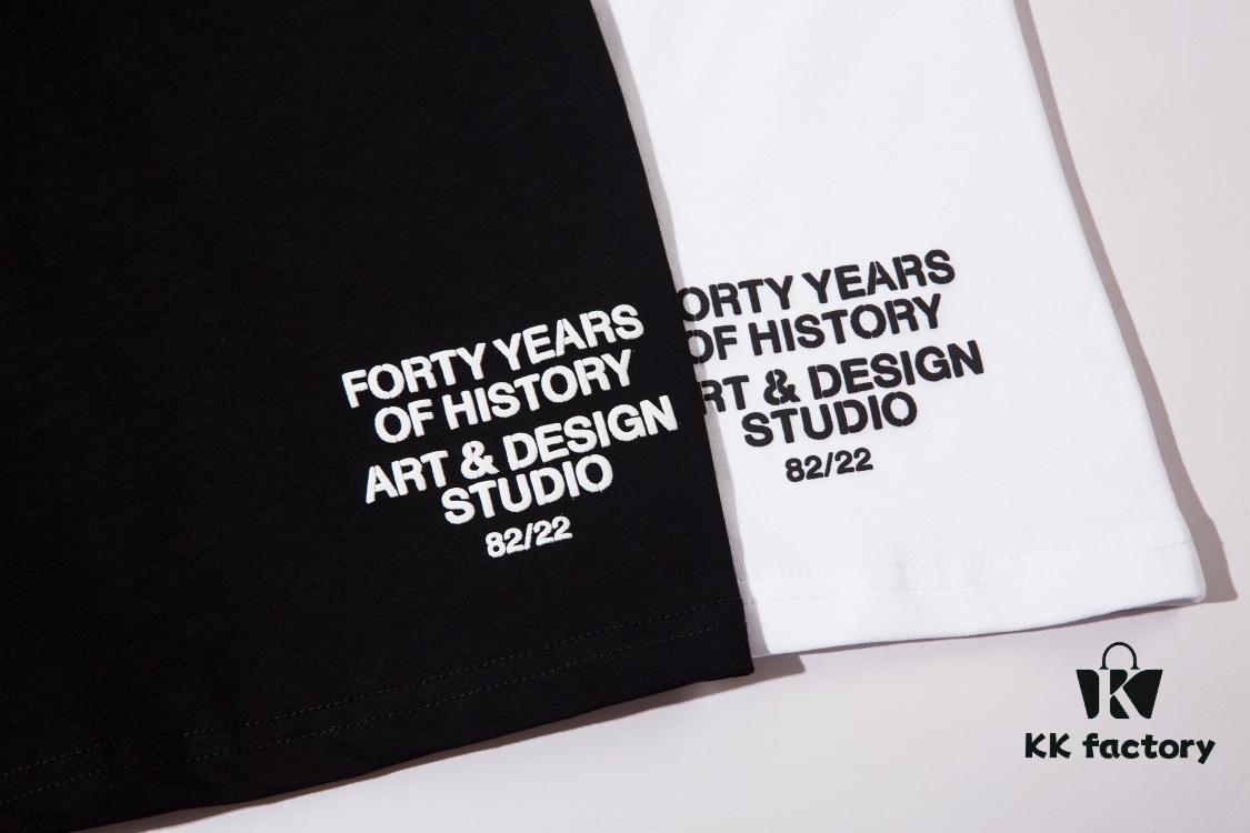 6931a43bccd8ab3d7af98801 STONE ISLAND Foam Printed Letter T-Shirt in Black and White