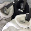 Stone Island 19 Fall/Winter Basic Model with Sleeve Logo Turtleneck Knit Sweater