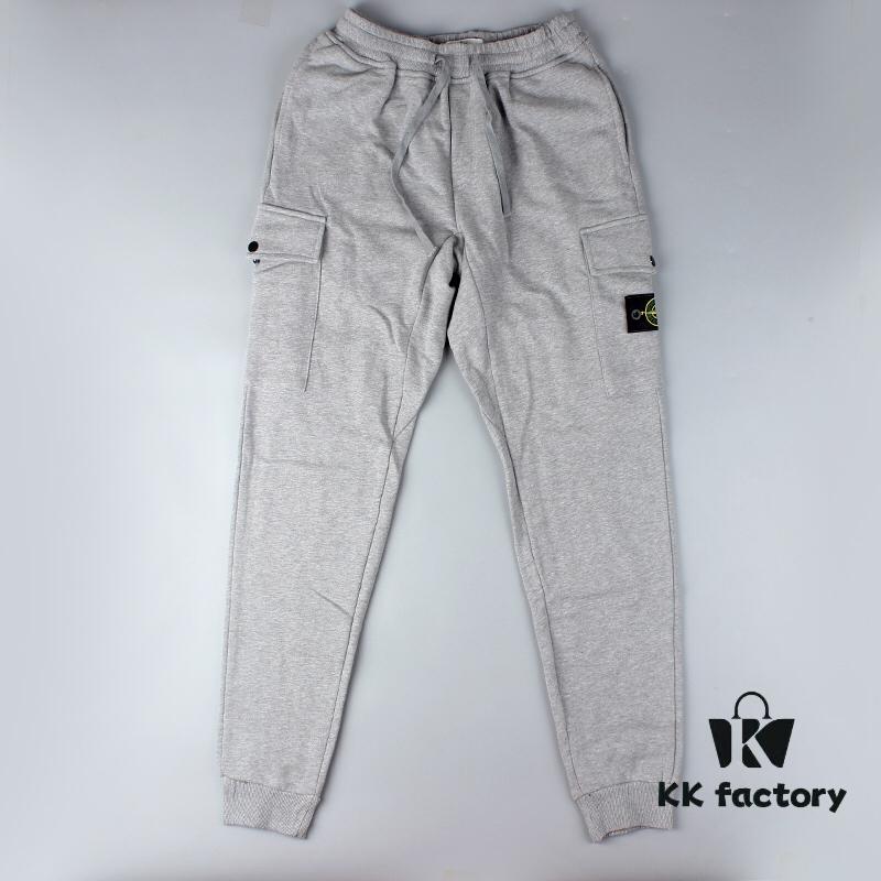 6931a449ccd8ab3d7af98914 Stone Island Classic Cotton Lightweight Pocket Sweatpants with Side Logo