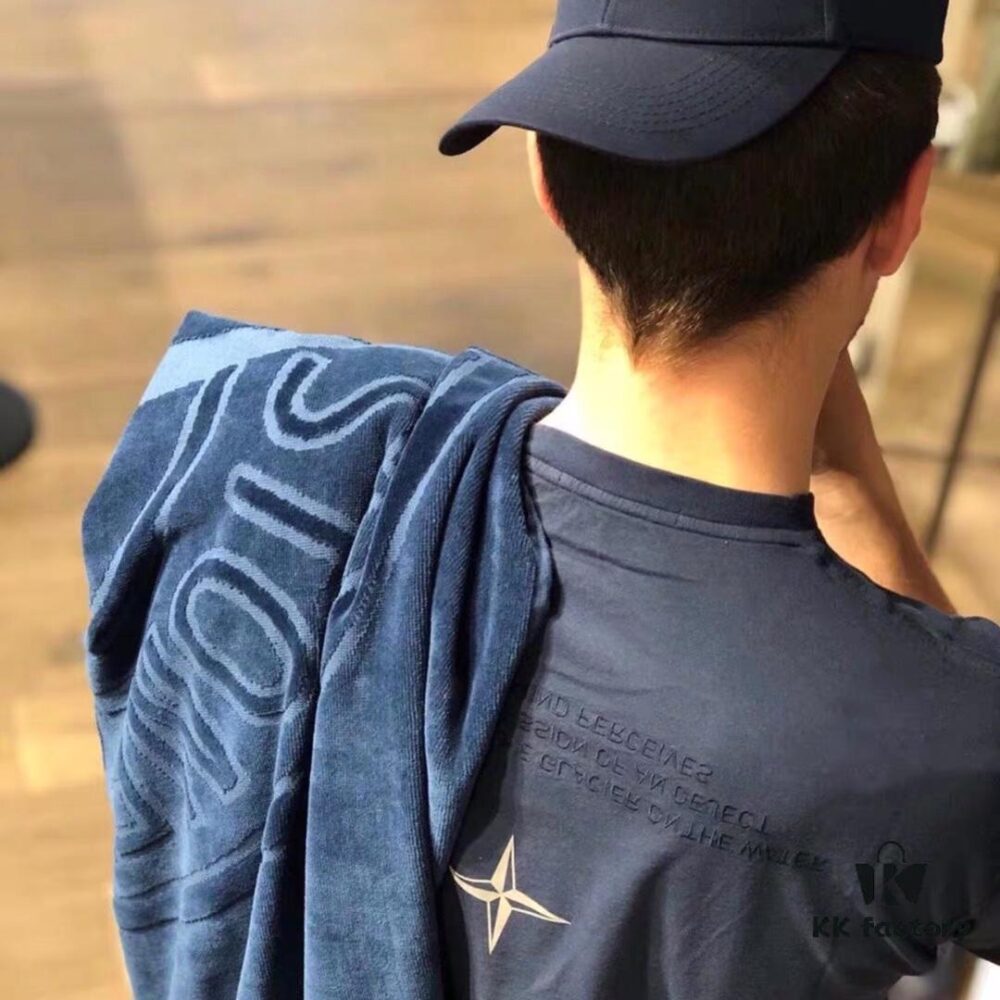 6931a44cccd8ab3d7af98947 Stone Island 19SS Logo Embroidered Star Reflective Short Sleeve T-Shirt