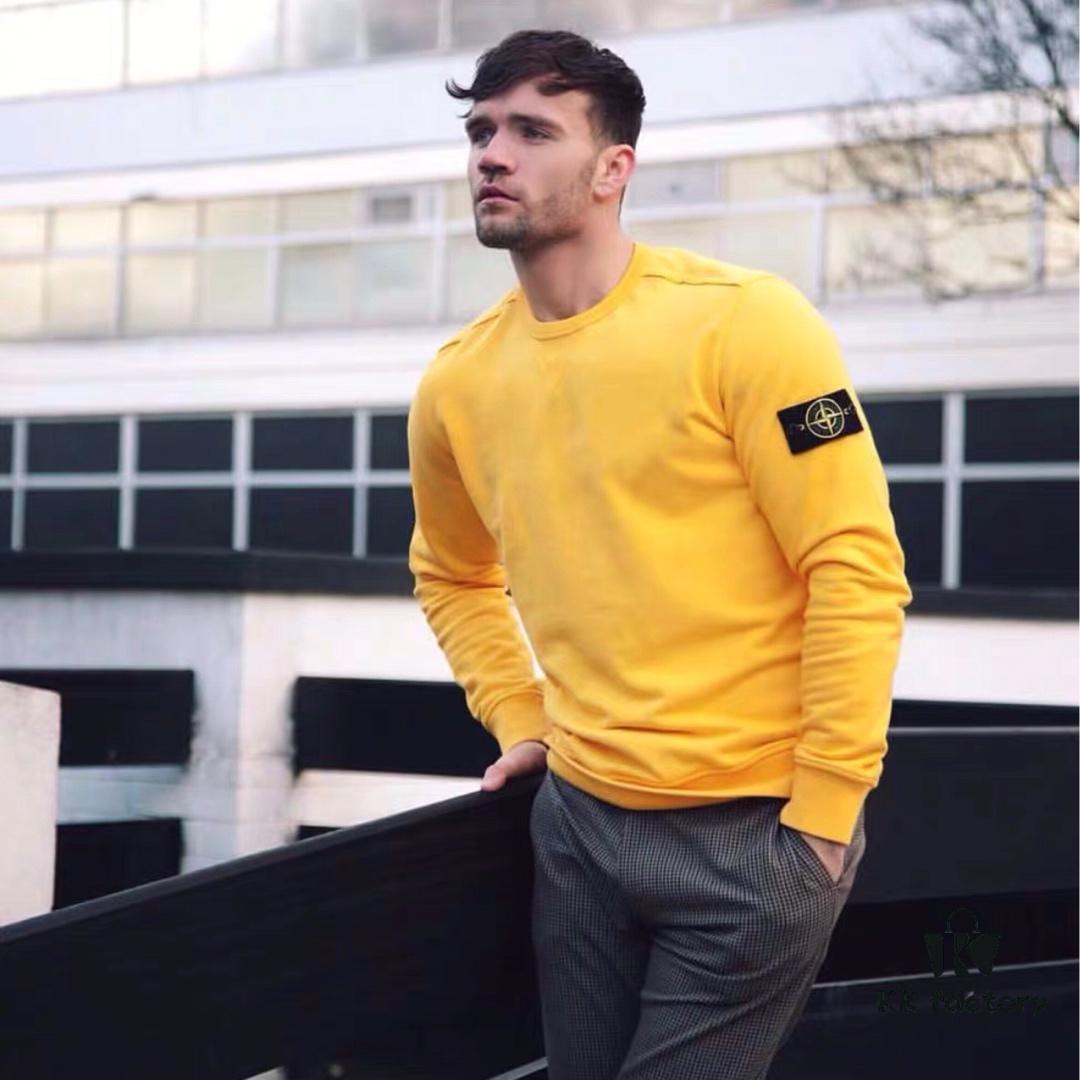 6931a45cccd8ab3d7af98a7c Stone Island Basic Sweatshirt with Sleeve Badge, Terry Fabric Pullover