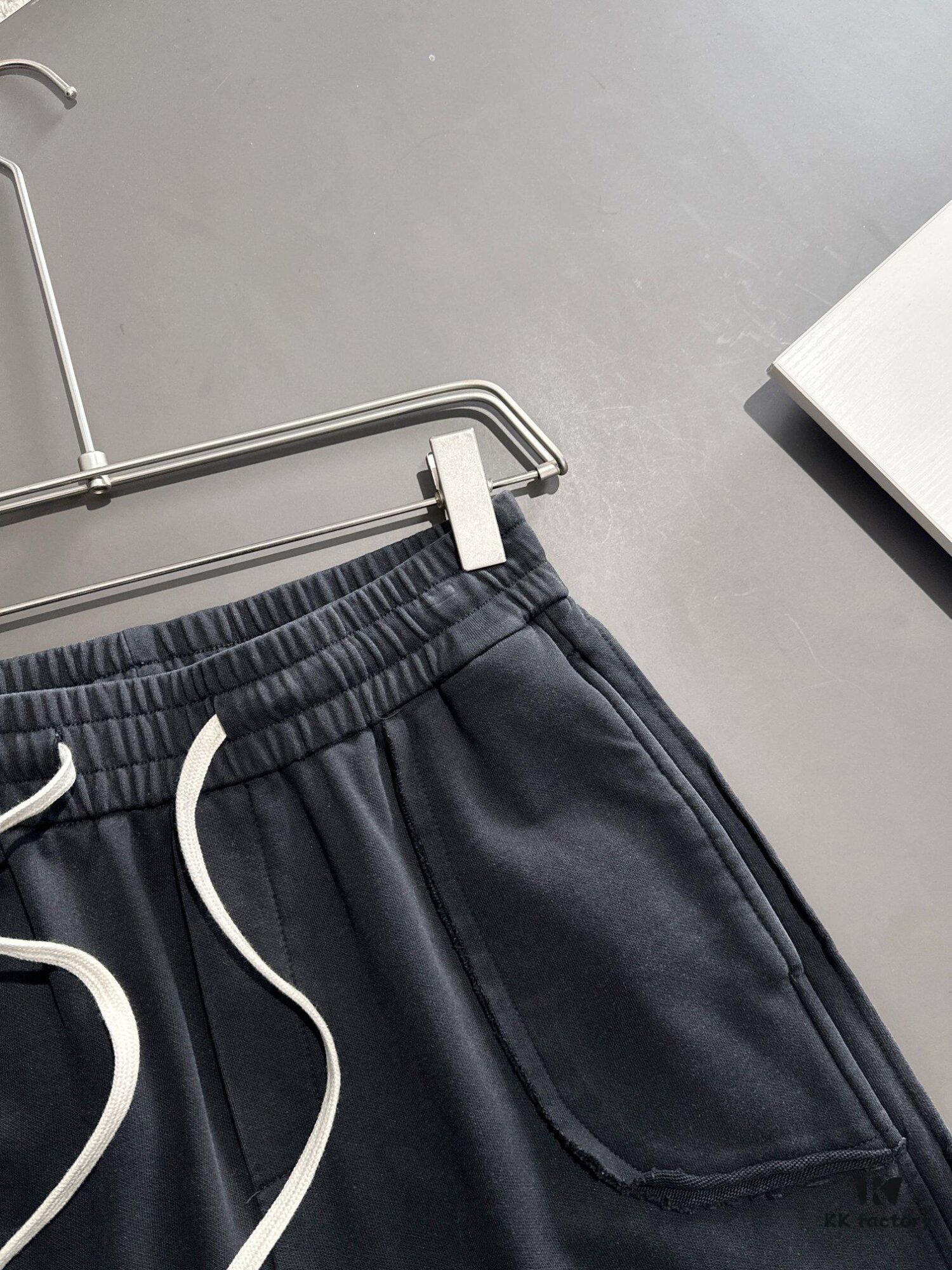 6931a464ccd8ab3d7af98b08 High-End Stone Island 2025 Spring/Summer New Casual Drawstring Shorts, Premium Counter Custom Fabric, Breathable and Comfortable, Exquisite Details, Brand Design Concept, Soft and Smooth Touch, Excellent Fit and Tailoring