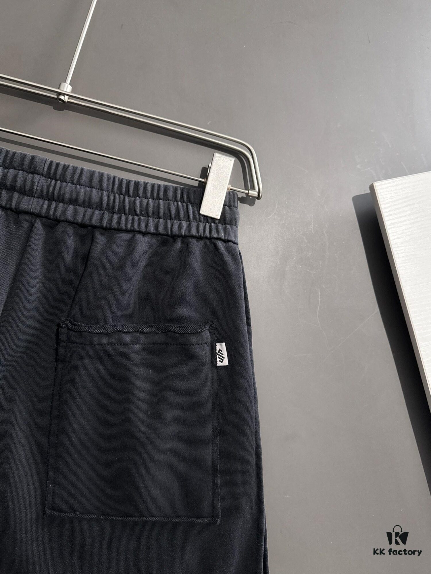 6931a464ccd8ab3d7af98b0c High-End Stone Island 2025 Spring/Summer New Casual Drawstring Shorts, Premium Counter Custom Fabric, Breathable and Comfortable, Exquisite Details, Brand Design Concept, Soft and Smooth Touch, Excellent Fit and Tailoring