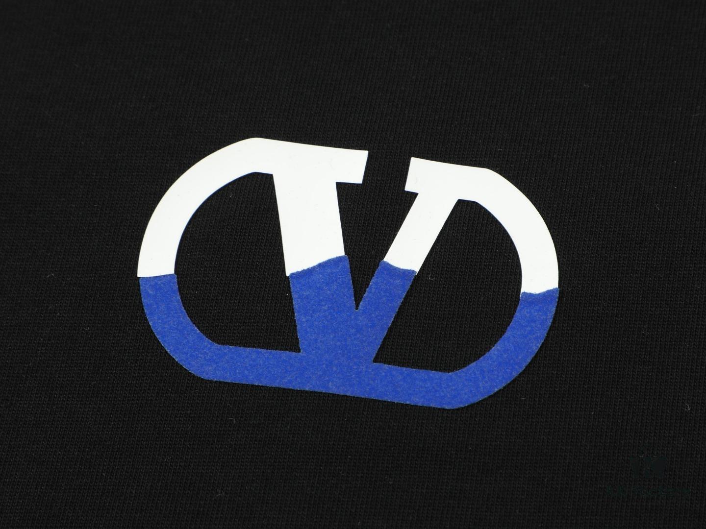 6931a46cccd8ab3d7af98ba3 VALENTINO New 3D Thick Cotton T-Shirt with Flocked Print