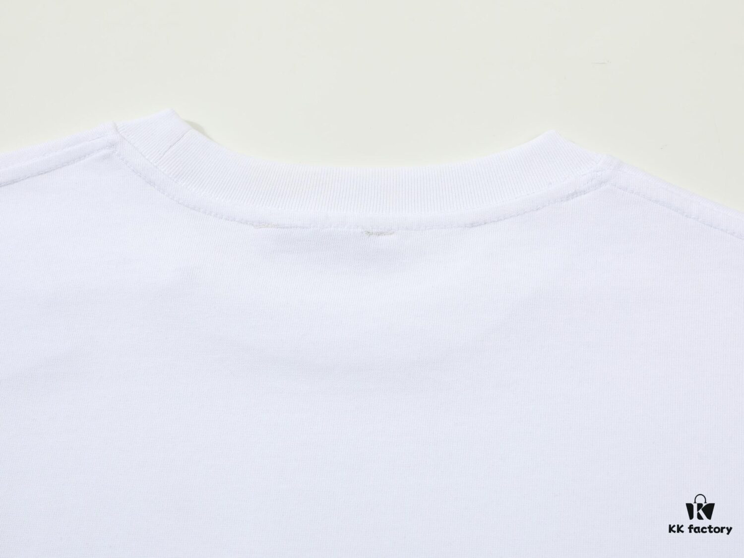 6931a46dccd8ab3d7af98bb8 VALENTINO New 3D Thick Print Short Sleeve T-Shirt