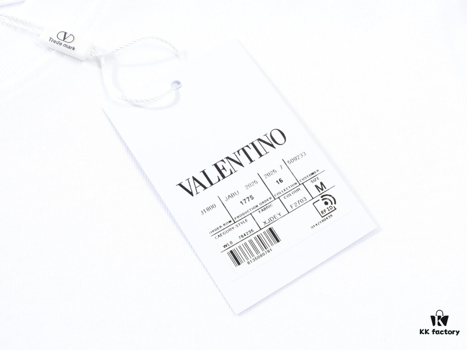 6931a46fccd8ab3d7af98bd1 VALENTINO New 3D Printed Short-Sleeve T-Shirt