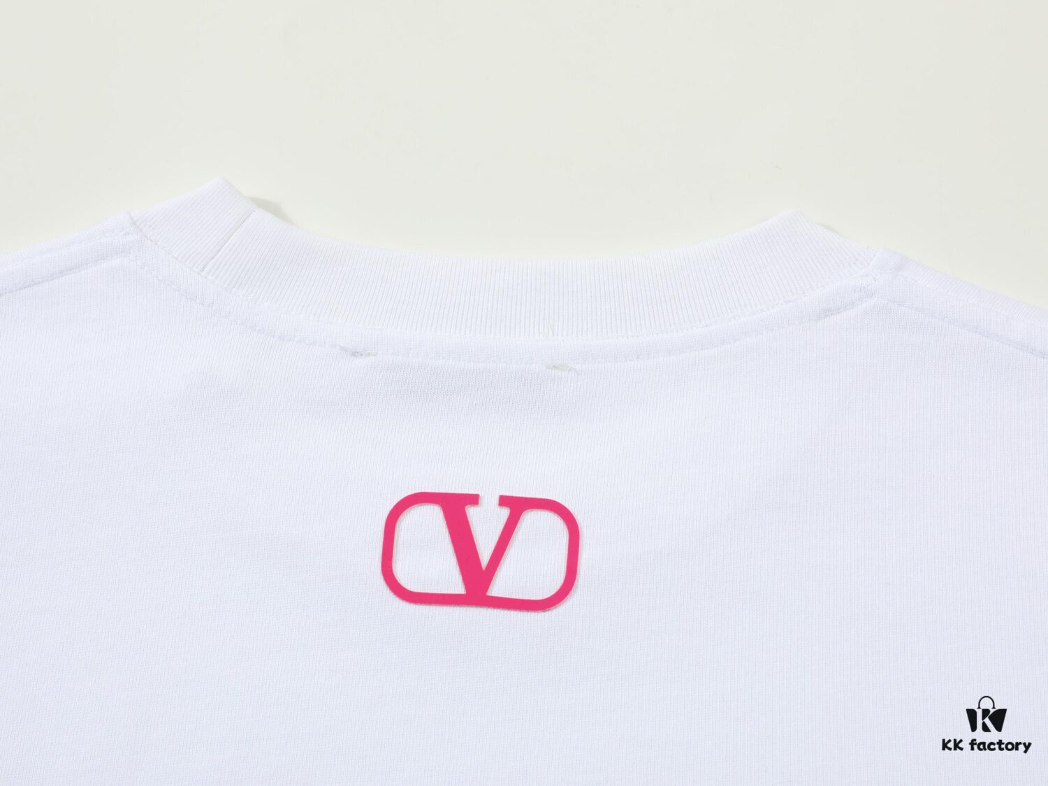 6931a470ccd8ab3d7af98be5 VALENTINO New 3D Printed Short-Sleeve T-Shirt