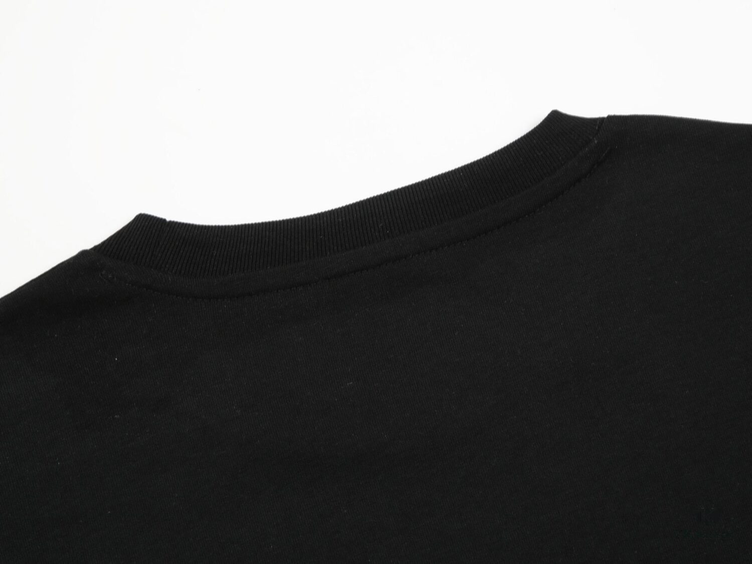 6931a471ccd8ab3d7af98bf7 VALENTINO Valentino New Print Short-Sleeve T-Shirt
