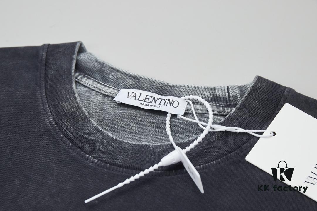 6931a474ccd8ab3d7af98c2f VALENTINO Home 25SS Spring Collection New Arrival Flocked Letter Print Short Sleeve T-Shirt