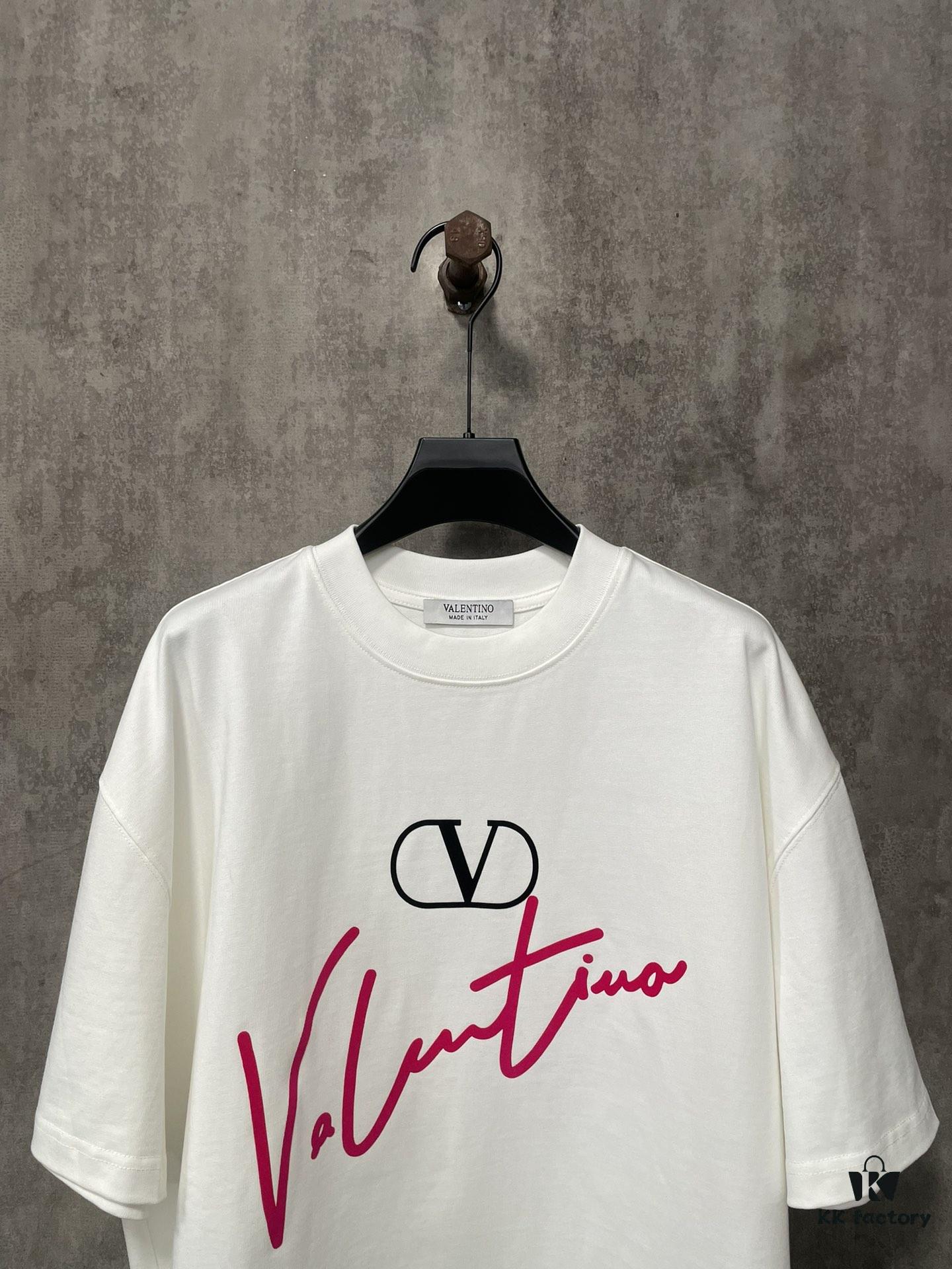 6931a479ccd8ab3d7af98c89 VALENTINO 24FW Pink 3D Flocked Lettering Heavyweight Short Sleeve T-Shirt