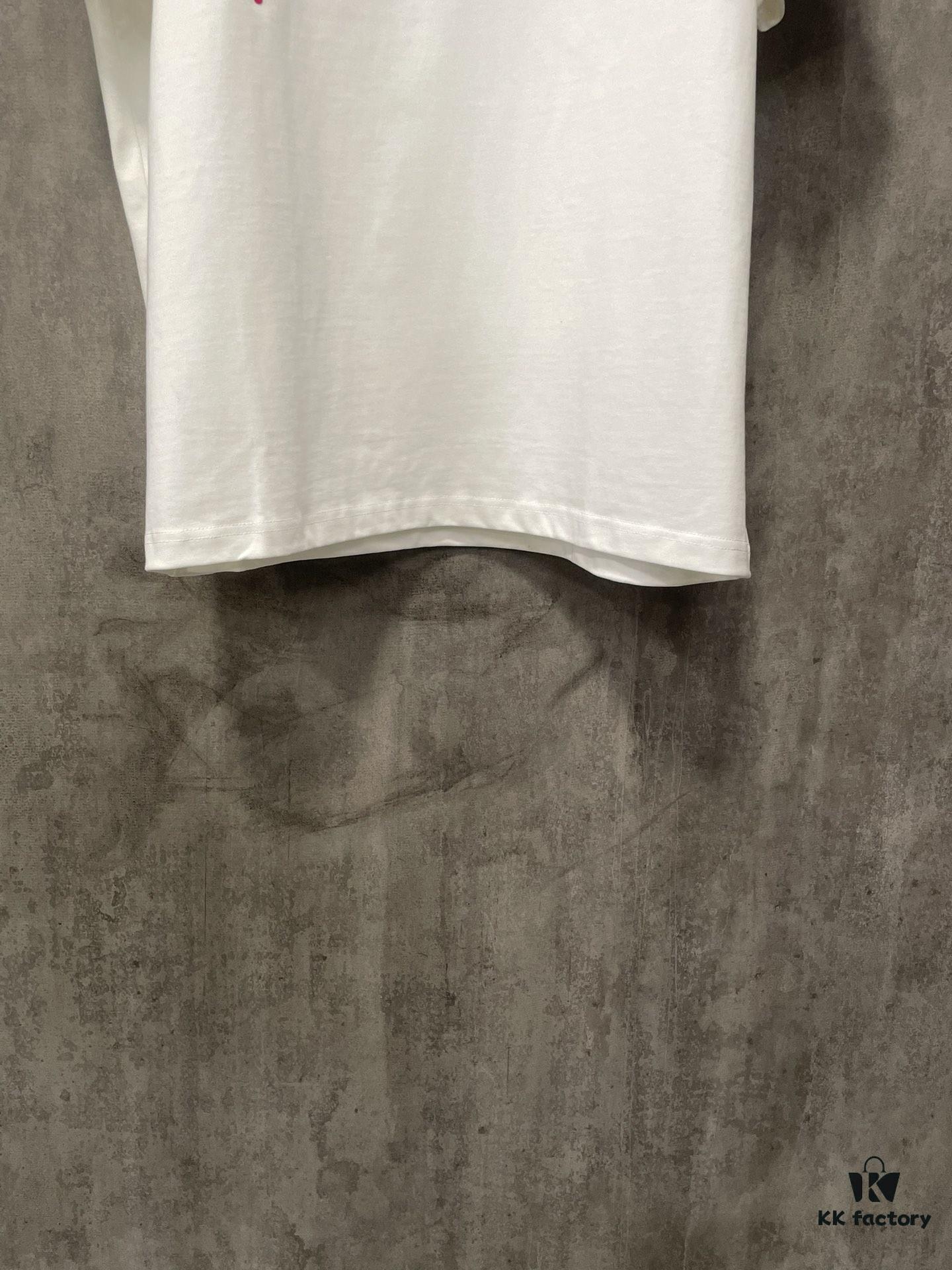 6931a479ccd8ab3d7af98c8a VALENTINO 24FW Pink 3D Flocked Lettering Heavyweight Short Sleeve T-Shirt