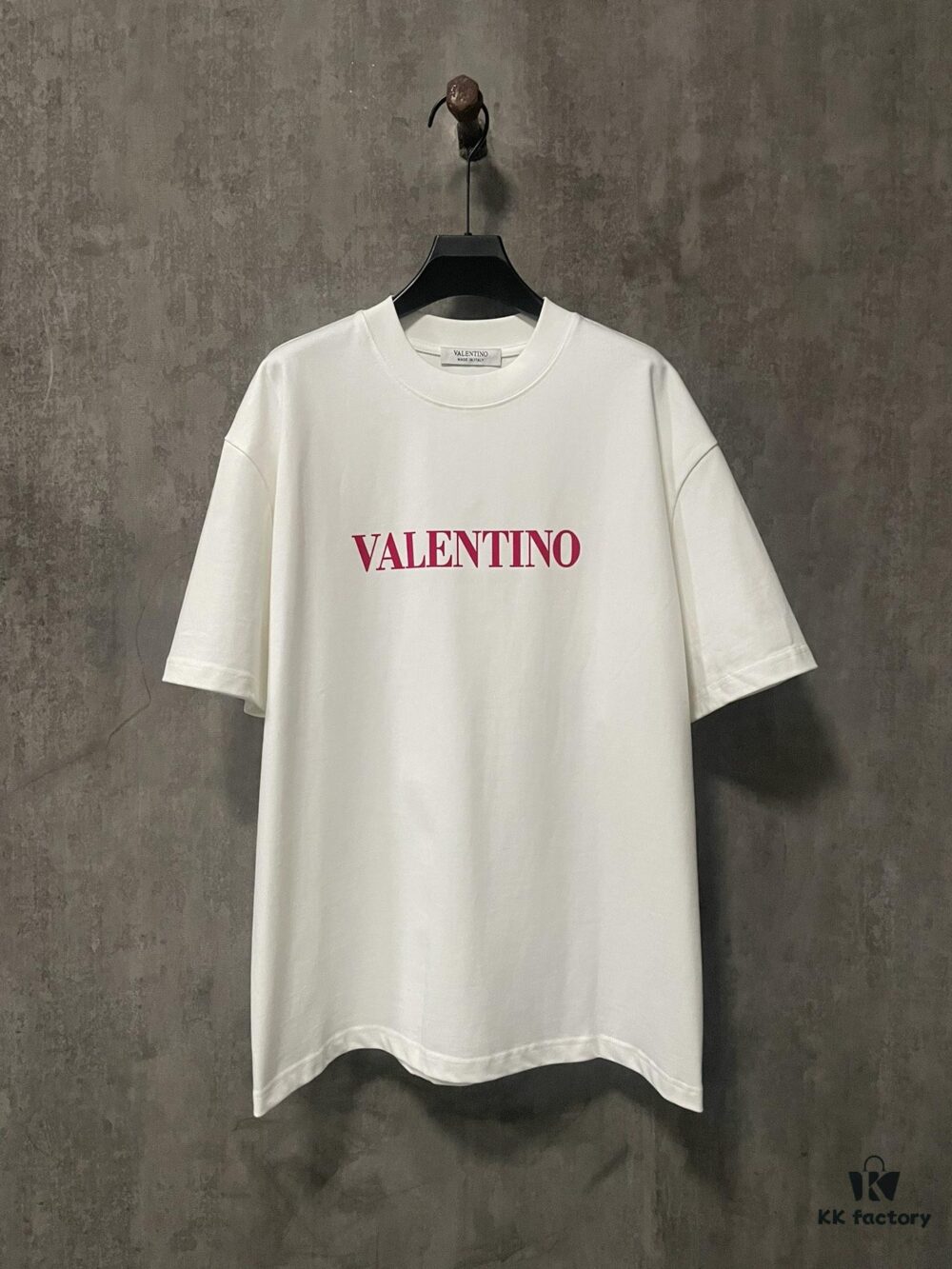 6931a479ccd8ab3d7af98c90 VALENTINO 24SS Latest Collection Flocked Logo Heavyweight Short Sleeve T-Shirt