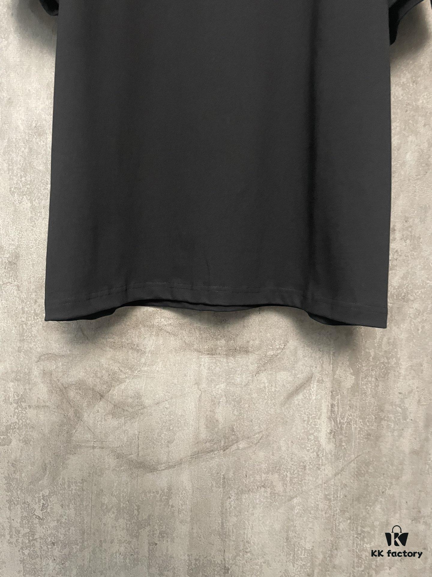6931a47accd8ab3d7af98c9c VALENTINO 24SS Latest Collection Flocked Logo Heavyweight Short Sleeve T-Shirt