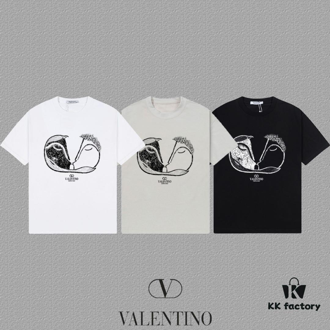 6931a47accd8ab3d7af98ca4 VALENTINO 2024FW Short Sleeve T-Shirt with Letter Logo Print, Premium 26s Double Yarn 300g Fabric, Heavyweight Cotton Blend, Custom Ribbed Trim Dyed-to-Match, Three Labels Included, Unisex Design