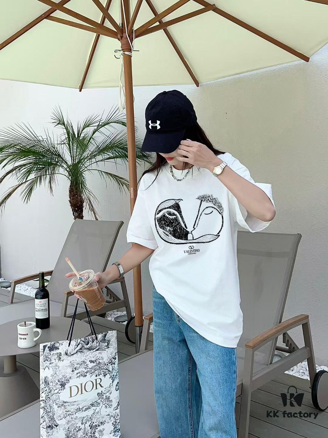 6931a47bccd8ab3d7af98cb5 VALENTINO Men's and Women's Short Sleeve T-Shirt 2024FW Letter Logo Print Premium 26s Double Yarn 300g Fabric Heavyweight Custom Ribbed Jersey Dyed-to-Match Trims Three Labels Included