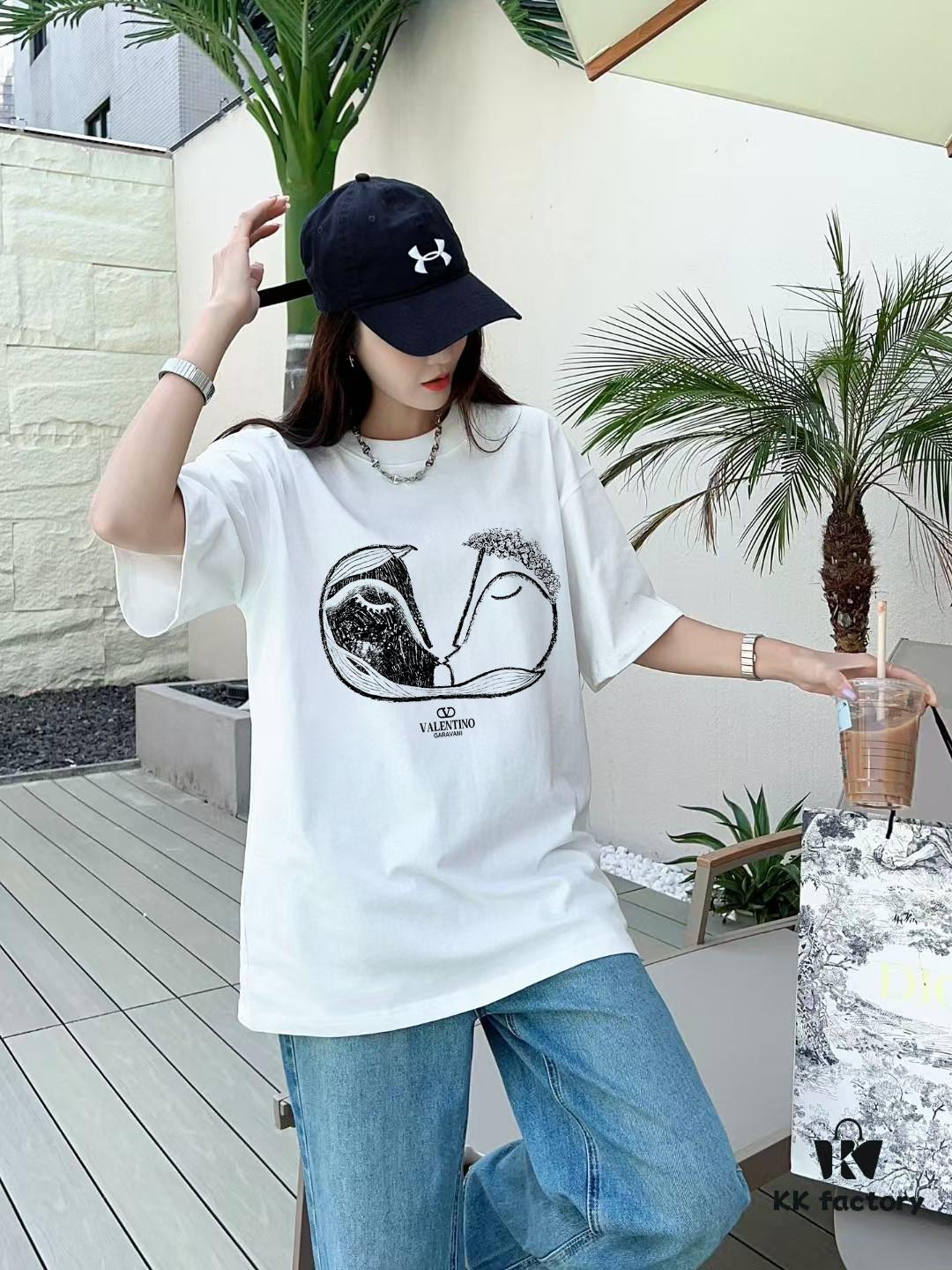 6931a47bccd8ab3d7af98cb6 VALENTINO Men's and Women's Short Sleeve T-Shirt 2024FW Letter Logo Print Premium 26s Double Yarn 300g Fabric Heavyweight Custom Ribbed Jersey Dyed-to-Match Trims Three Labels Included