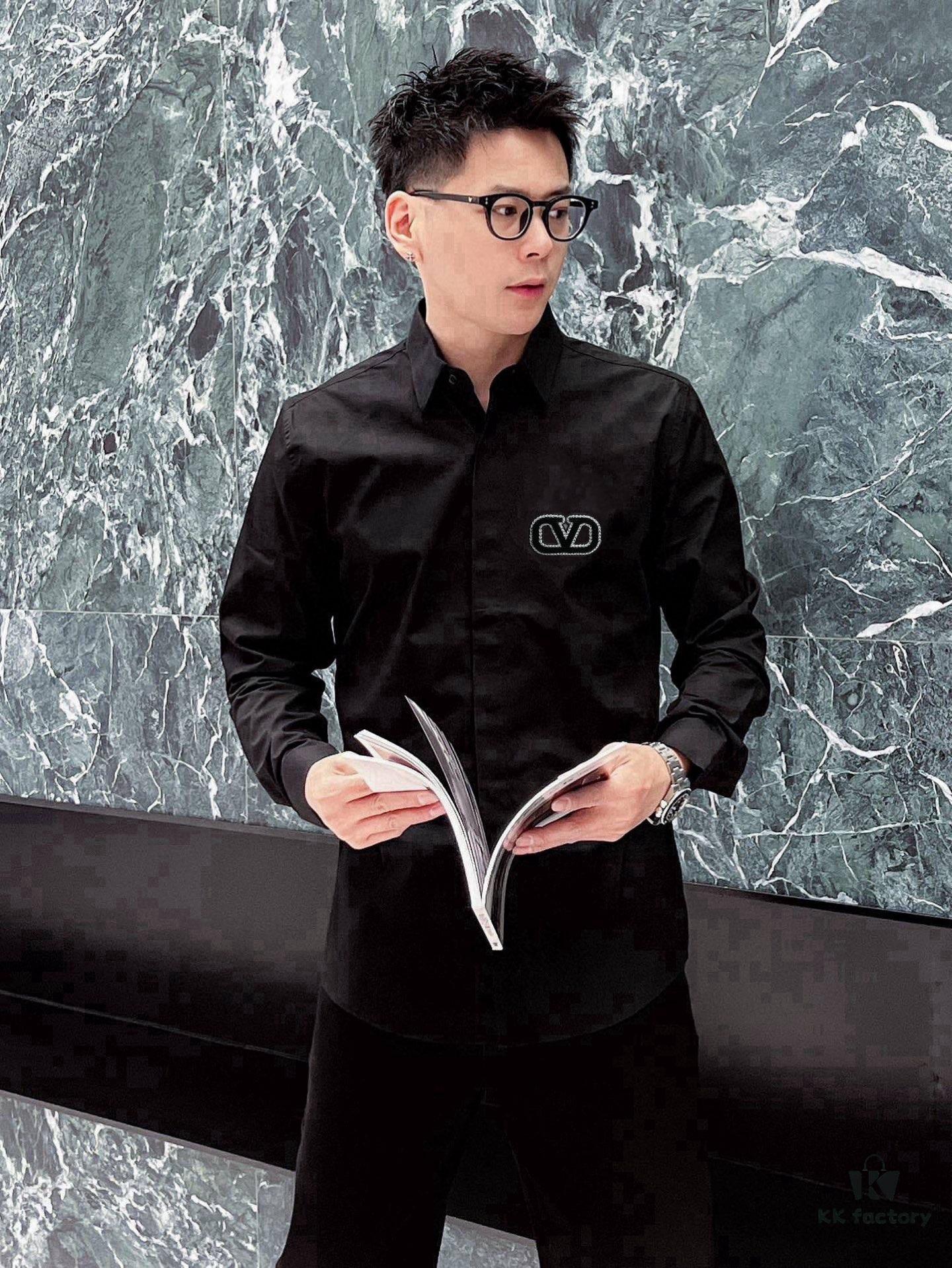 6931a47dccd8ab3d7af98cd2 VALENTINO Men's Shirt