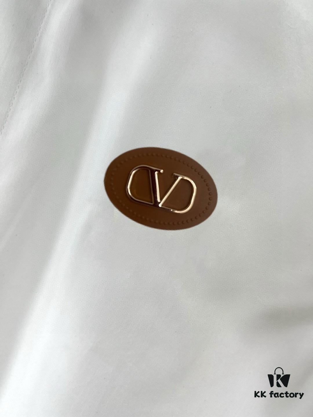 6931a47fccd8ab3d7af98ce4 VALENTINO Men's Shirt