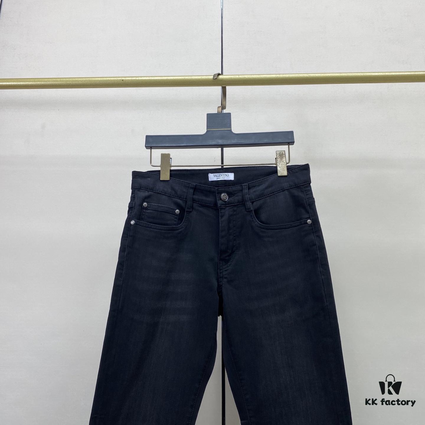 6931a481ccd8ab3d7af98cfc 2025 Spring Summer European Cabinet New Arrival Super A-Level Overseas Trade Order Source Top Original High-End Men's Fashion Slim-Fit Slight Straight Denim Jeans 528-42
