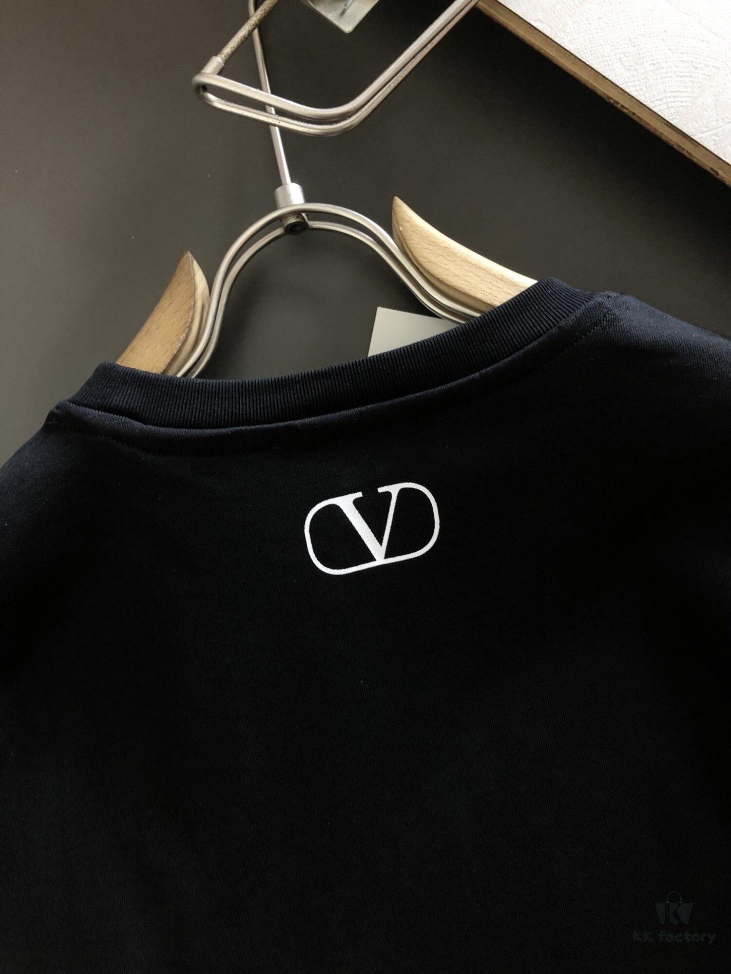 6931a485ccd8ab3d7af98d33 Valentino 2025 Latest Print Short Sleeve T-Shirt, High-Quality Cabinet Original Order, Top-Tier Craftsmanship with Imported Fabric