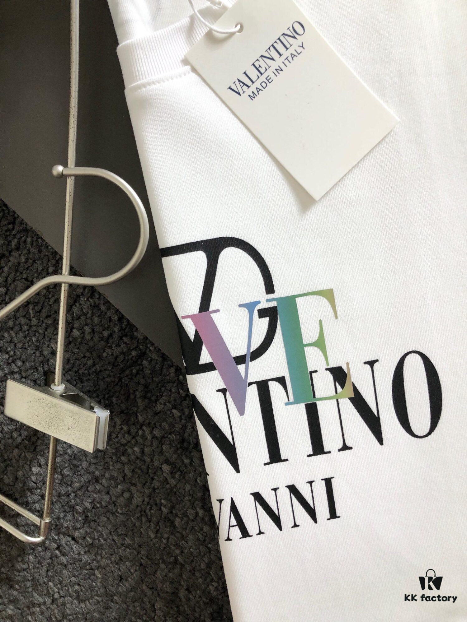 6931a485ccd8ab3d7af98d37 Valentino 2025 Latest Print Short Sleeve T-Shirt, High-Quality Cabinet Original Order, Top-Tier Craftsmanship with Imported Fabric