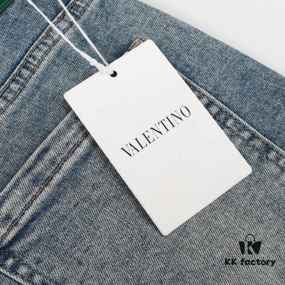 6931a486ccd8ab3d7af98d46 Valentino VL 2024 Official Website High-End New Arrival Bull Denim Jeans, 100% Original Order, Stylish and Versatile Must-Have for Men