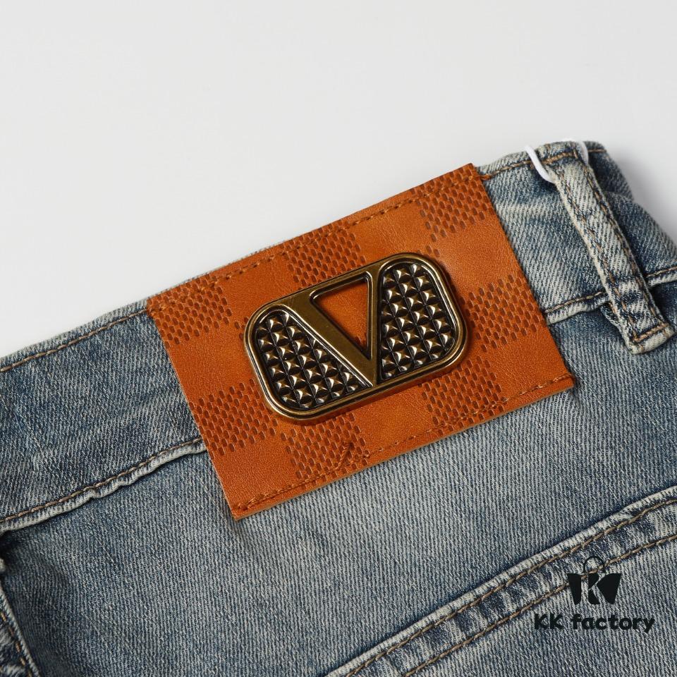 6931a487ccd8ab3d7af98d4e Valentino - 2024 New Arrival Straight-Leg Denim Jeans, Latest Luxury Collection, Imported Italian Denim Fabric