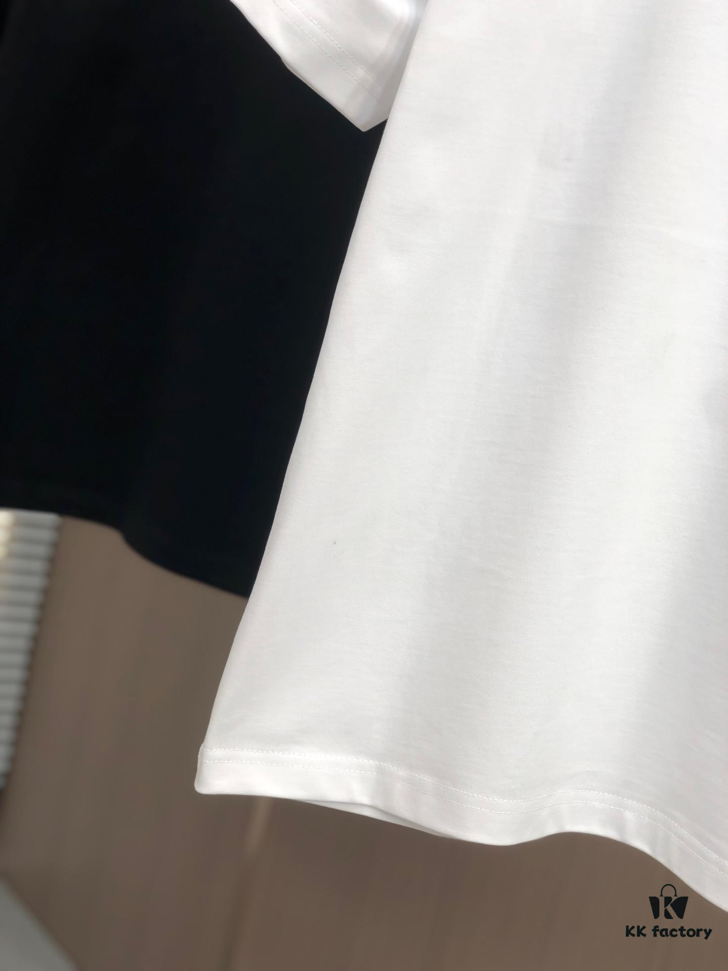 6931a488ccd8ab3d7af98d65 Valentino 2025 Spring/Summer New Arrival Round Neck Short Sleeve T-Shirt with Color-Lifted 3D Thick-Print Technology, Heavyweight 320g Double-Yarn Combed Cotton Fabric, Slightly Loose Unisex Fit