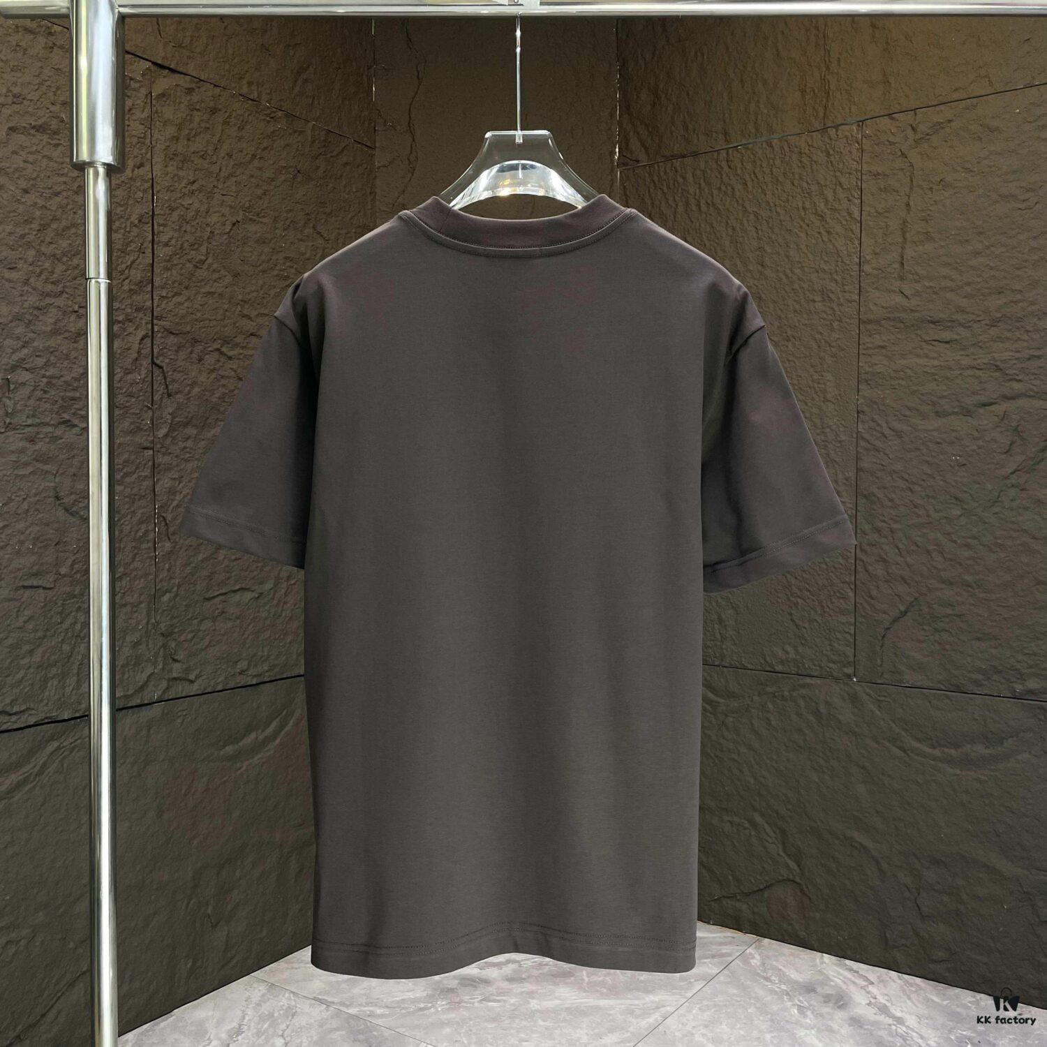 6931a489ccd8ab3d7af98d79 VALENTINO 2025 Spring Summer New Arrival Short Sleeve T-Shirt Heavyweight Cotton Flocked Logo