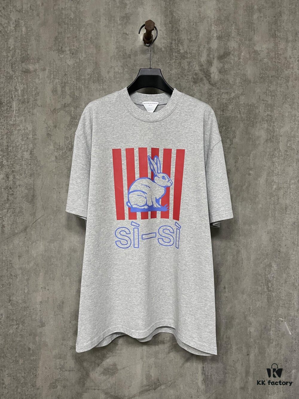 6931a48bccd8ab3d7af98da1 Spring and Summer New Arrival Heavyweight 400g Short Sleeve T-Shirt with Bottega Veneta-Style Animal Print