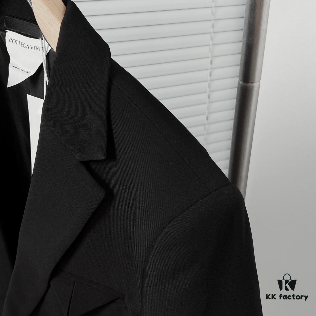 BOTTEGA VENETA Classic Pocket Triangle Logo Suit